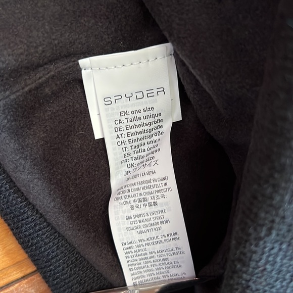 NWT Spyder pom “icebox “ beanie - Picture 3 of 4